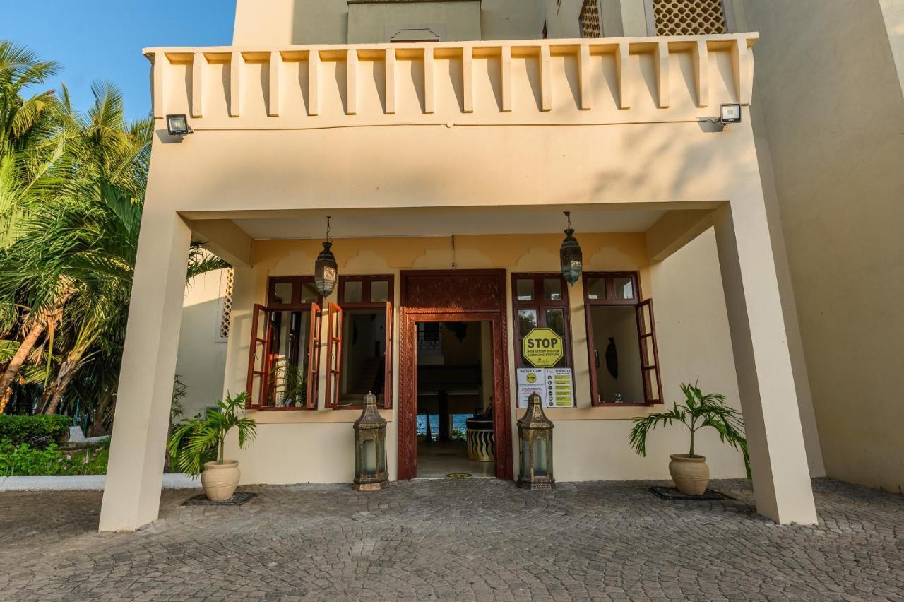 Cocoa Boutique Hotel - Your Kenyan Beachfront Bliss Mombasa Exterior photo